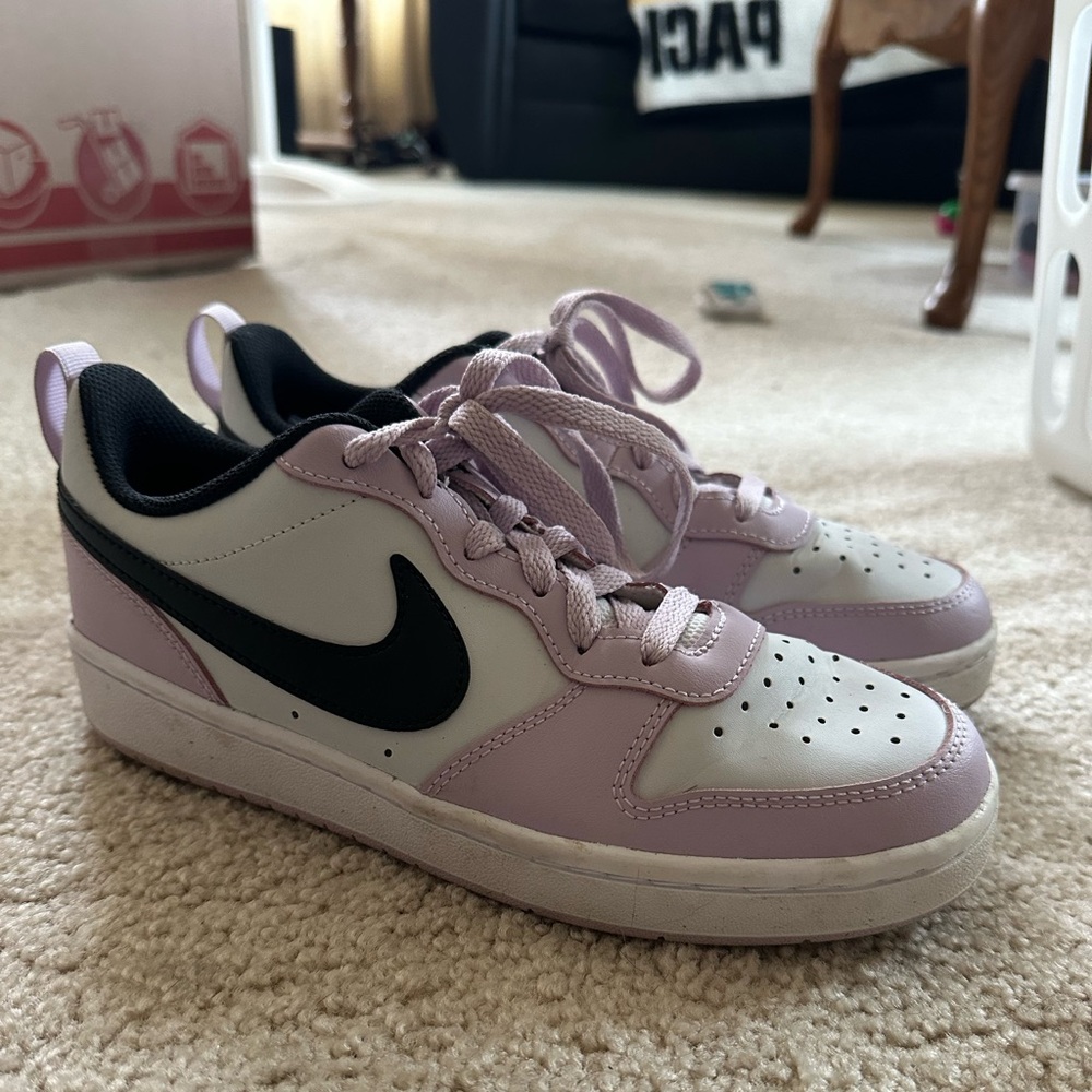 Nike Shoes 5.5Y